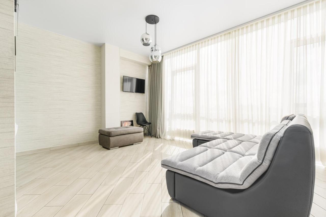 Gagarin Plaza 1-Bedroom Apartment Одеса Екстер'єр фото